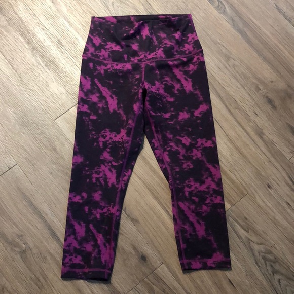 Lululemon Wunder Under high rise legging - Picture 3 of 7